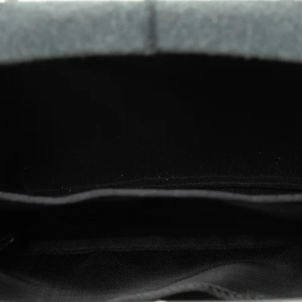 Chanel Vintage Pre-owned Canvas crossbody-bags Gray Dames