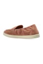 zapatos-planos-rosados-con-puntera-redonda