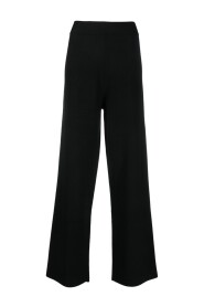 Czarne Spodnie - Stylowy Model