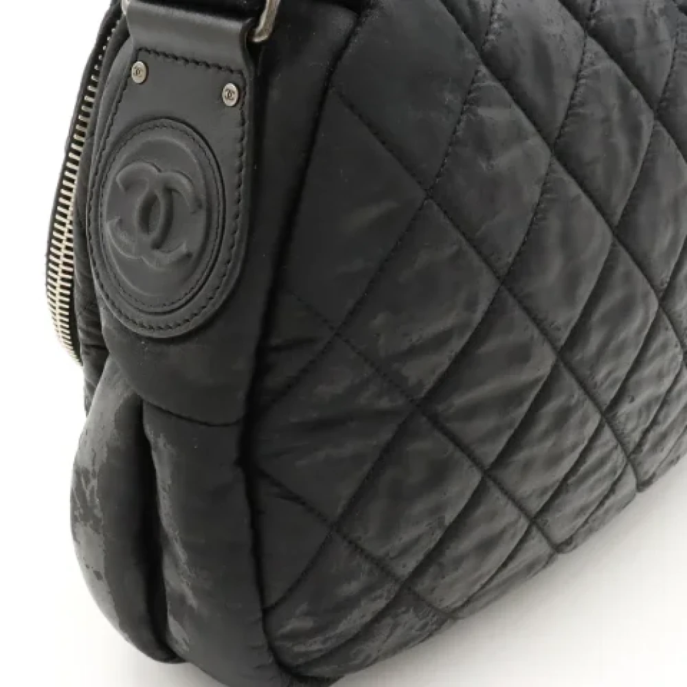 Chanel Vintage Pre-owned Canvas shoulder-bags Black Dames