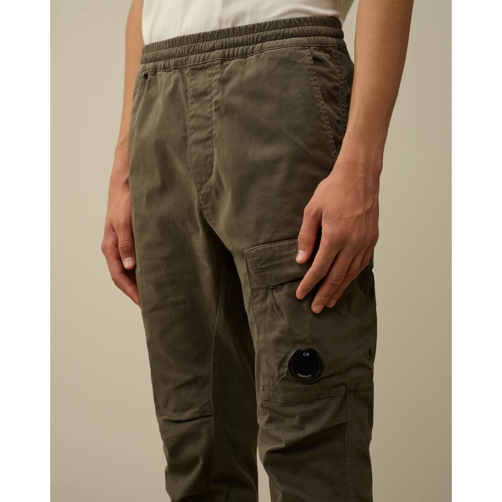 C.P. Company Ergonomische Lens Cargo Broek Druivenblad Groen Green Heren