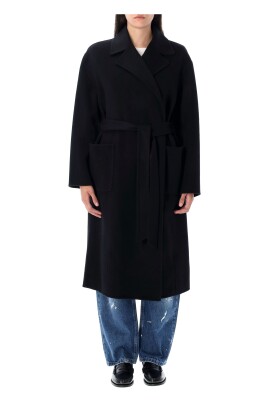 womenand-39-s-clothing-outerwear-black-aw25