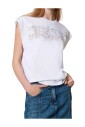 floral-embroidered-t-shirt