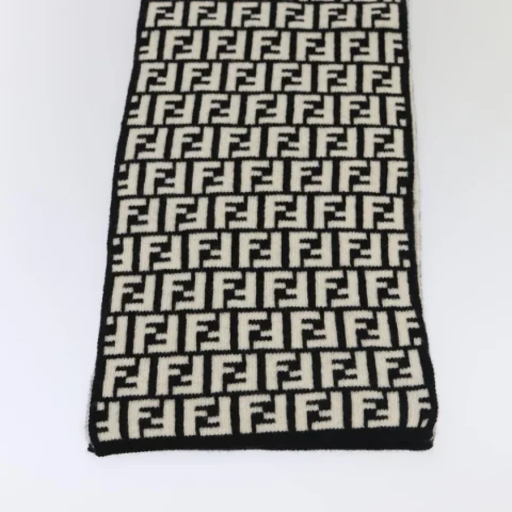 Fendi Vintage Pre-owned Wool scarves Black Dames