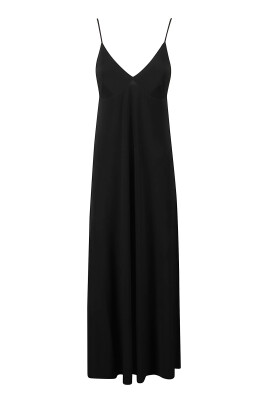 long-slip-dress-in-trendy-style