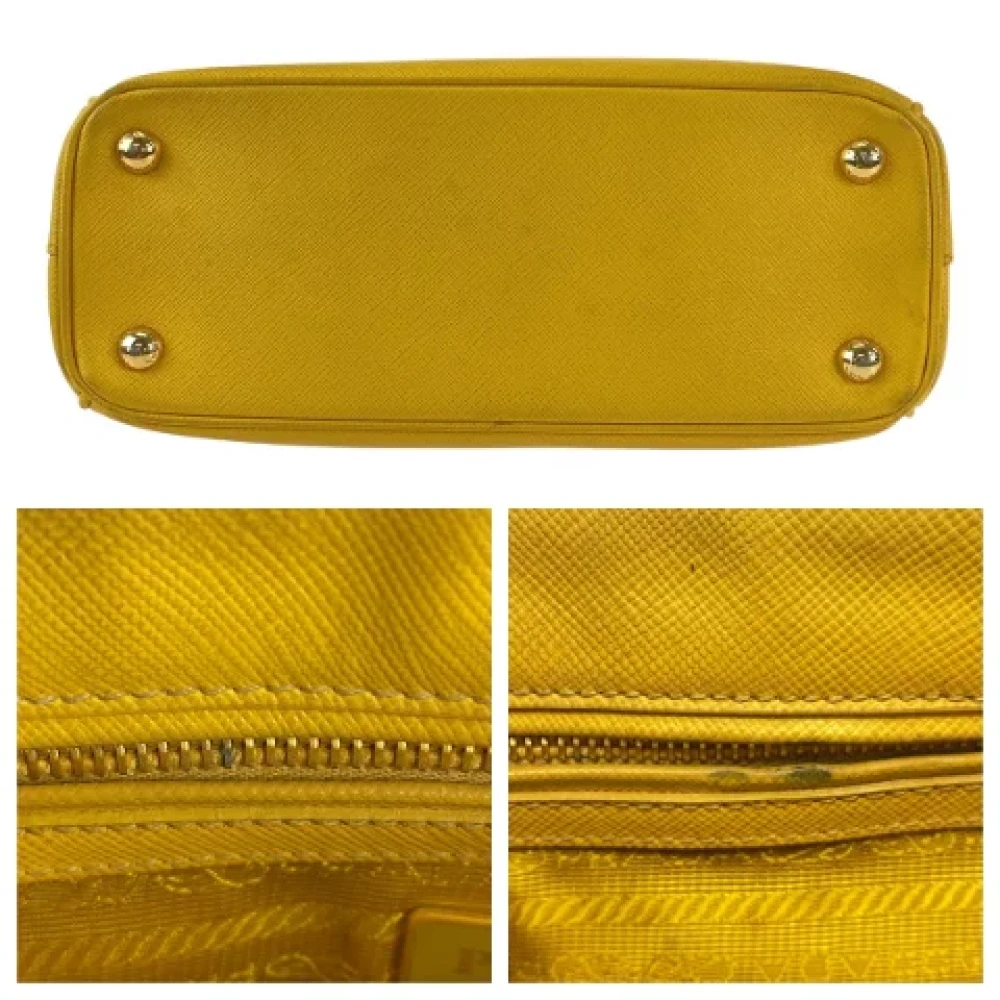 Prada Vintage Pre-owned Leather totes Yellow Dames