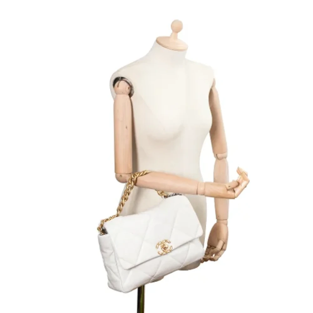 Chanel Vintage Pre-owned Leather chanel-bags White Dames