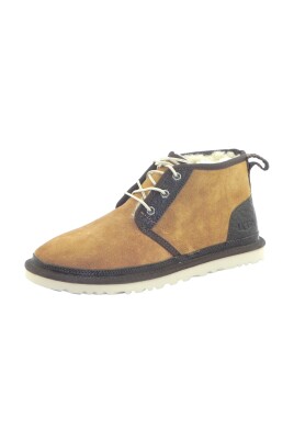 lace-up-boots
