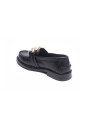 mocassins-en-cuir-noir-avec-chaine