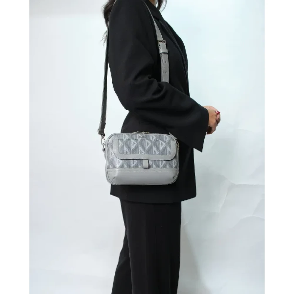 Dior Vintage Pre-owned Fabric dior-bags Gray Dames