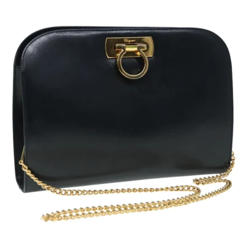 Salvatore Ferragamo Pre-owned Leather shoulder-bags Black Dames