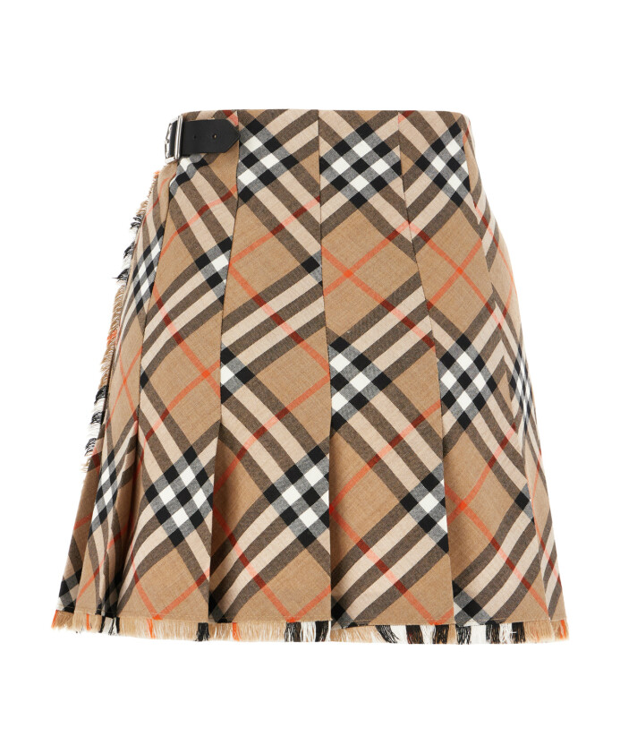 stylish-gonne-for-a-trendy-look