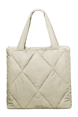 quilted-and-padded-bag