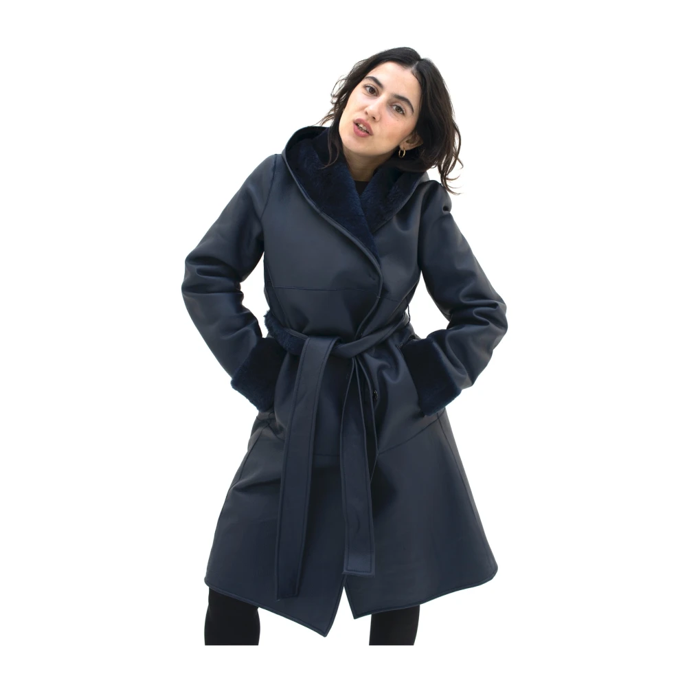 Just Things we Like Izumi Lambskin Shearling Coat Blue Dames