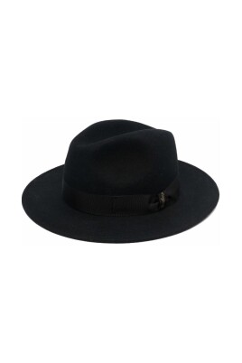 felted-wool-hats-with-ribbon-trim