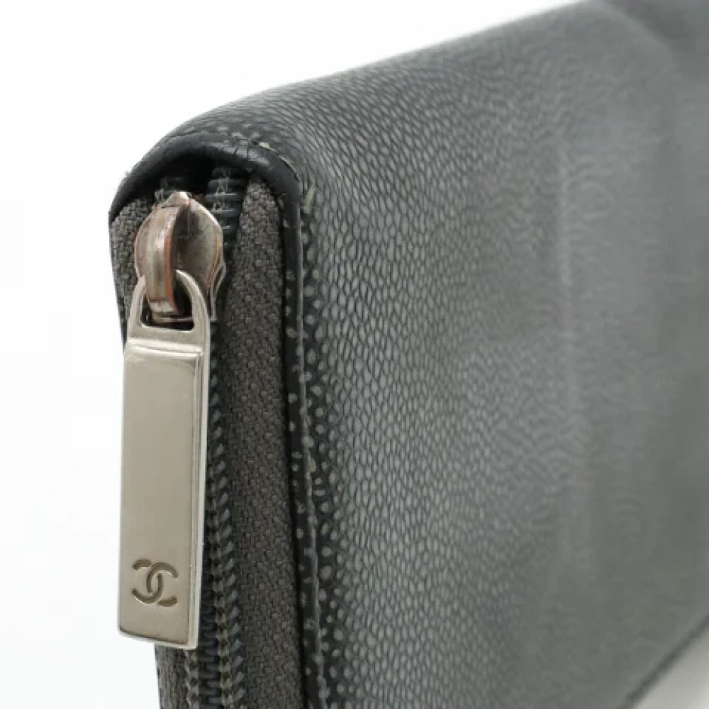 Chanel Vintage Pre-owned Leather wallets Gray Dames