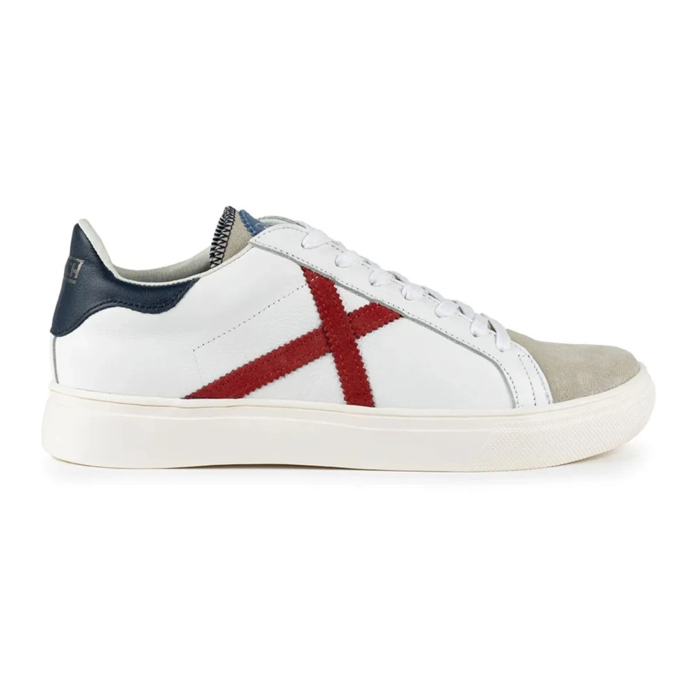 Munich - Shoes > Sneakers - White - Munich - Modalova