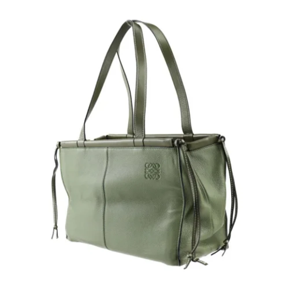 Loewe Pre-owned Fabric shoulder-bags Green Dames