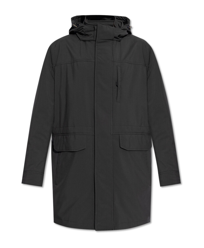 veste-isolee-avec-capuche