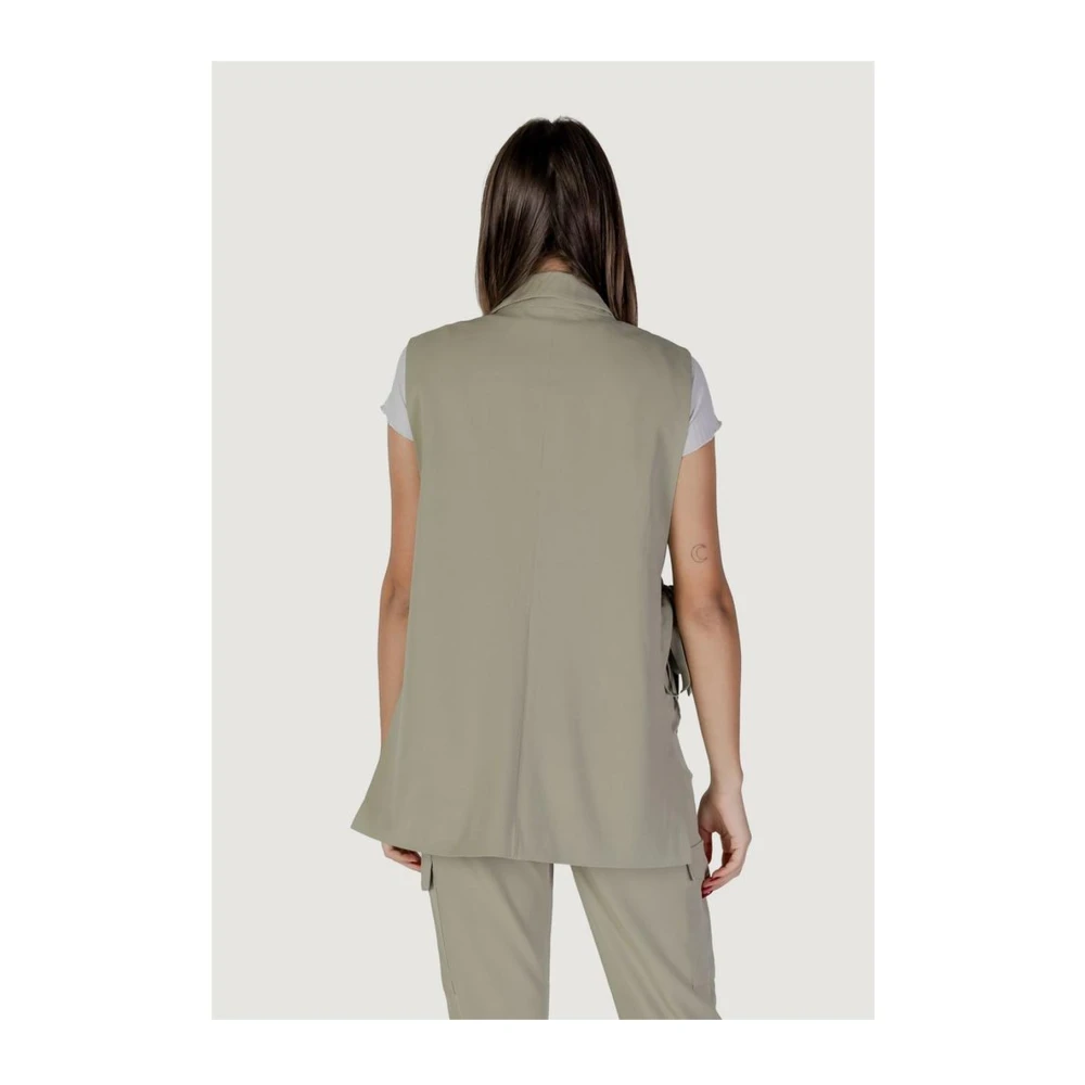 b.Young Groene Polyester Vest Damesjassen Green Dames