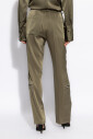 pantalon-avec-de-nombreuses-poches