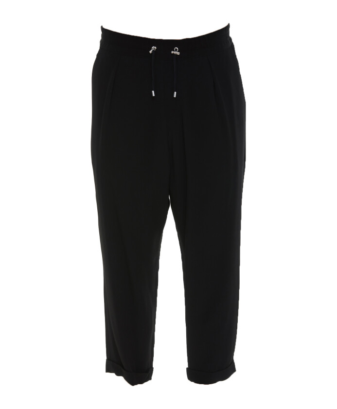 verhoog-je-casual-stijl-met-zwarte-sweatpants