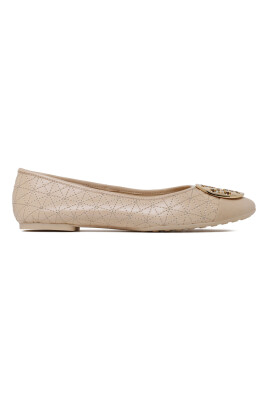 quiltade-beige-ballerina-platta-skor
