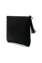 pre-owned-cuir-pochettes-minaudieres