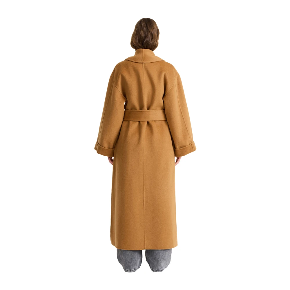 By Malene Birger Minimalistische wollen jas in rauwe suiker By Herenne Birger Brown Dames
