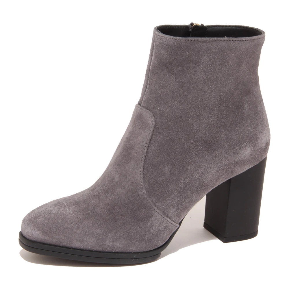 Tod's Women's Gray Italian Leather Ankle Boot