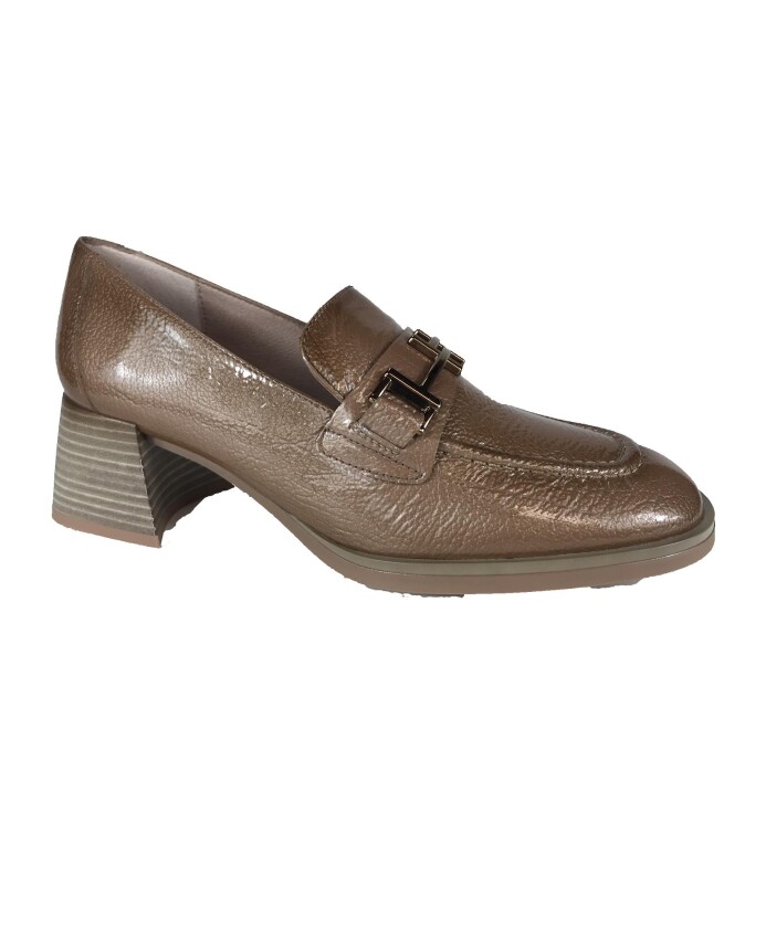 mocassins