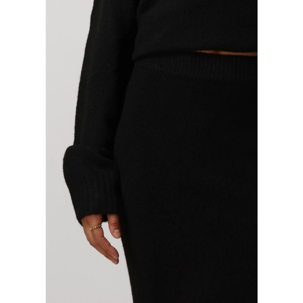 NEO NOIR Elegante Gebreide Rok voor Vrouwen Black Dames