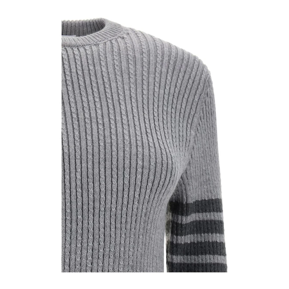 Thom Browne Geribbelde Korte Wollen Trui met Zijgleuven Gray Dames