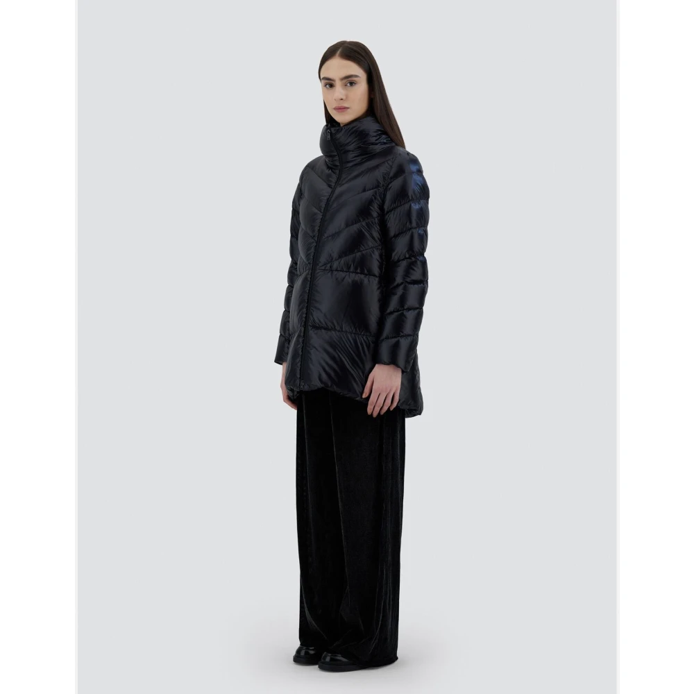 Herno Nylon Ultralight A-Shape Jas Black Dames
