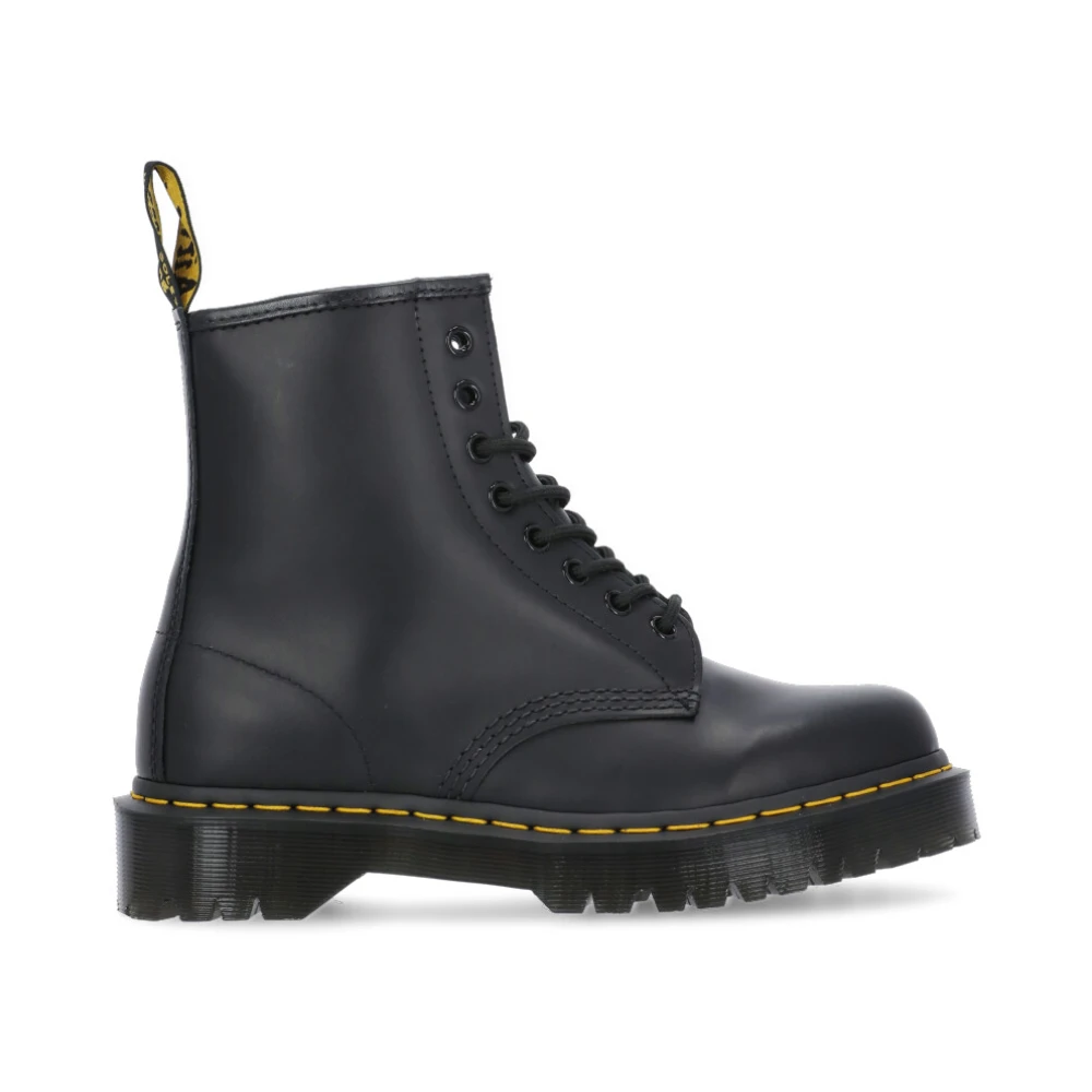 Dr. Martens Svarta Läder Snörstövlar Black, Dam