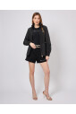manteau-technique-noir-avec-details-dores