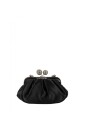 stylish-weekend-bag