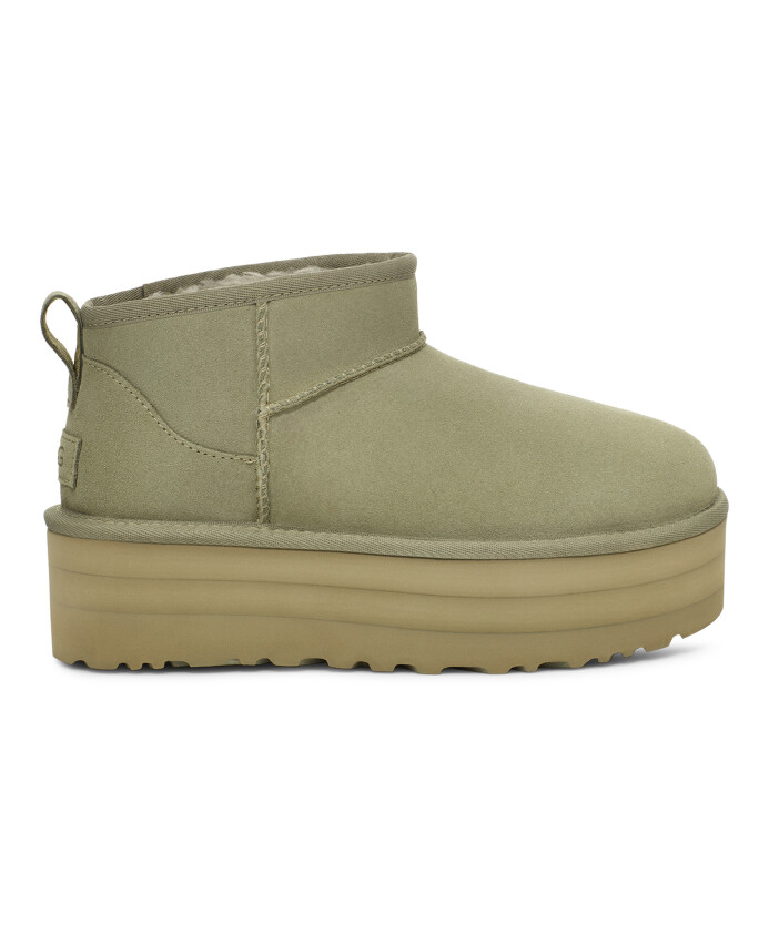 classic-ultra-mini-boots
