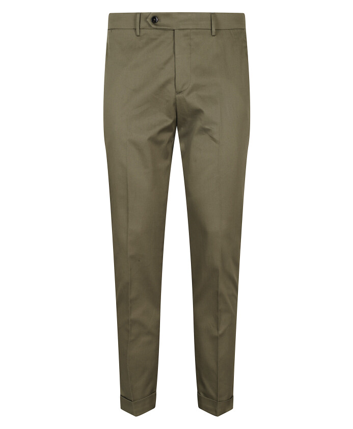 pantalon-chino-retro-vert-en-gabardine