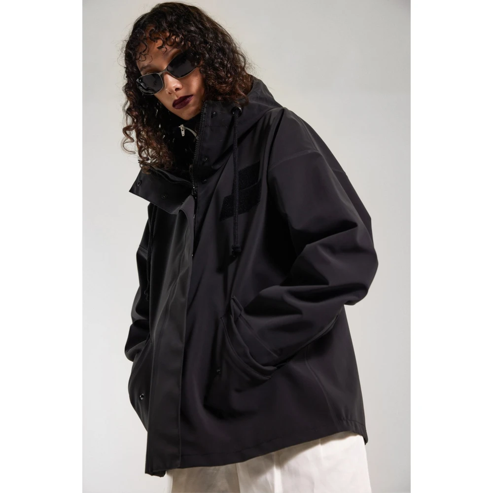 Stutterheim Matte Regenjas met Elegante Silhouet Black Dames
