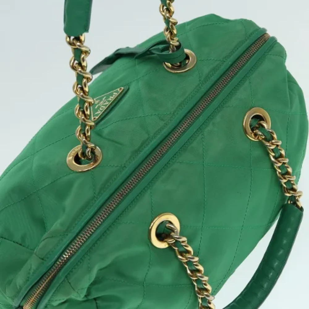 Prada Vintage Pre-owned Nylon handbags Green Dames