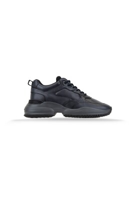 baskets-en-cuir-a-lacets