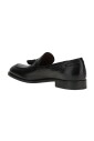 mocassins-en-cuir-a-bout-en-amande