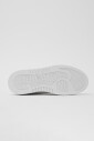 sneaker-vintage-fait-main-avec-semelle-en-caoutchouc