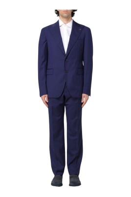 classic-tailored-suit-with-notch-lapel