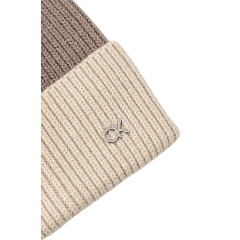 Calvin Klein Metalen Chunky Beanie voor vrouwen Brown Dames