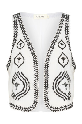 boho-vest-with-black-embroidery