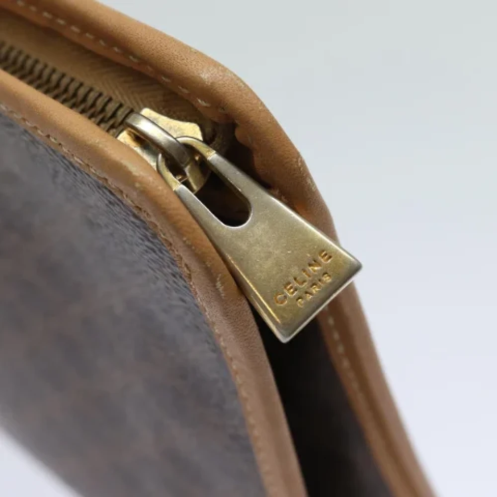 Celine Vintage Pre-owned Leather clutches Brown Unisex