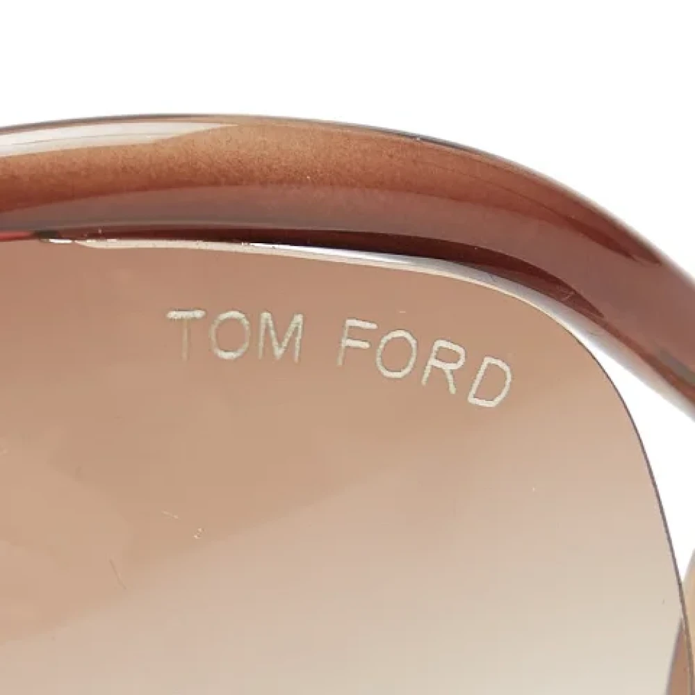 Tom Ford Pre-owned Plastic sunglasses Brown Dames
