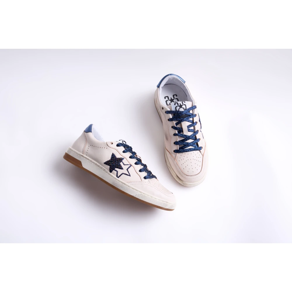2STAR Sneakers
